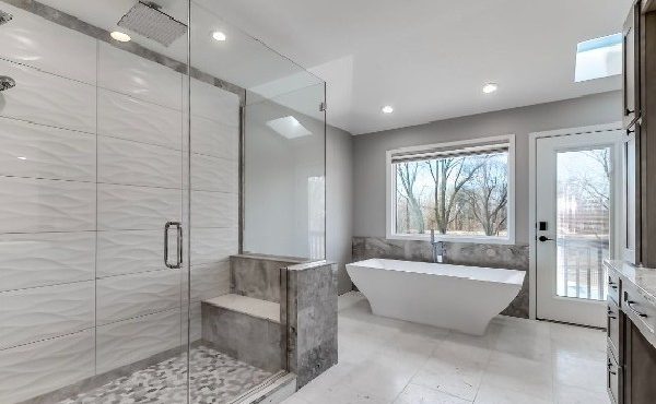 Refresh Bathroom Remodeling in O’Fallon