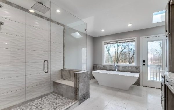 Refresh Bathroom Remodeling in O’Fallon