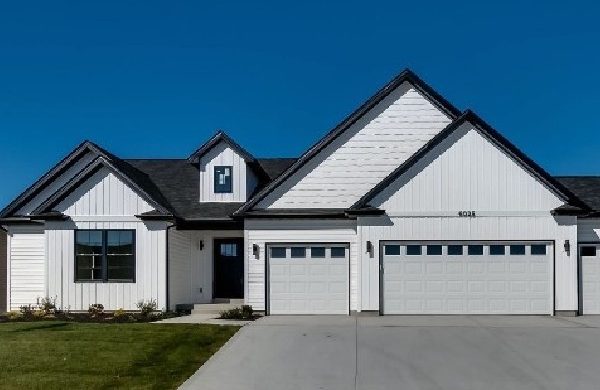 General Contractor vs Building Contractor