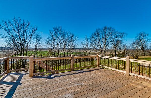 Composite vs Wood Deck