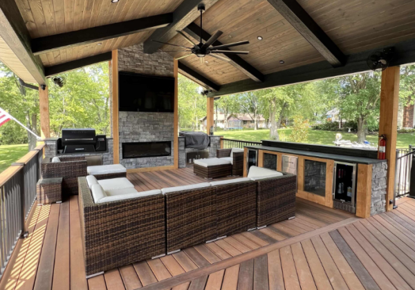 deck builders